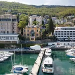 Sea View Regaly - Free Parking -