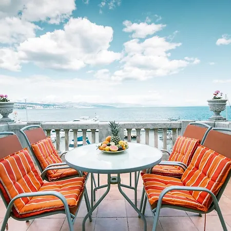 Regaly With Sea View And Free Parking * 오파티아