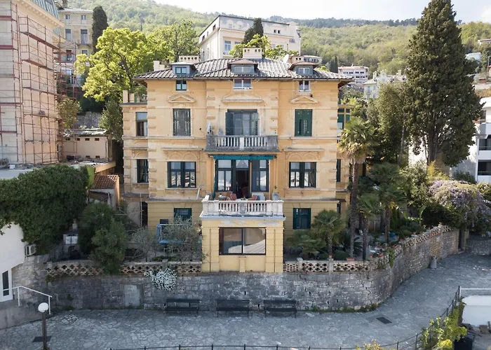 Appartamento Apartment Villa Regaly Abbazia