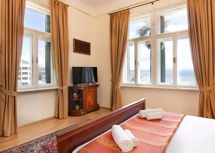 Appartamento Apartment Villa Regaly Abbazia